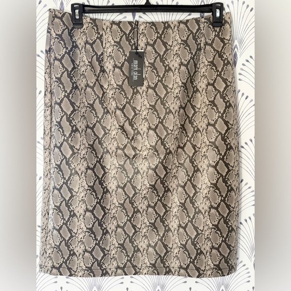 Mark Allen| Faux Snake Print Skirt - Picture 1 of 3